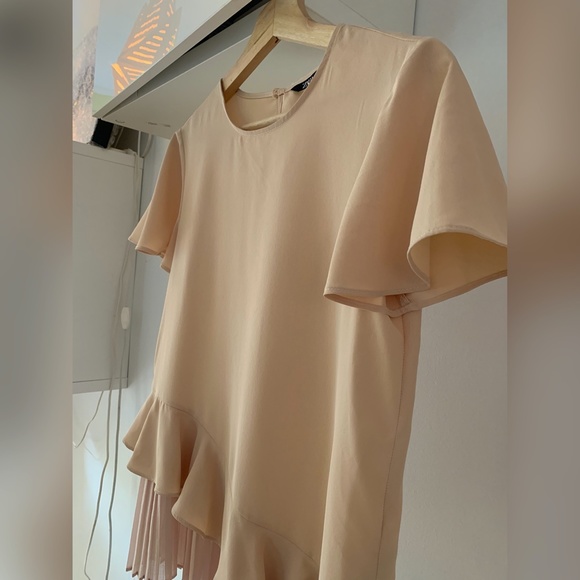 Zara Old Rose Round Neck Short Sleeves Blouse - Picture 2 of 8